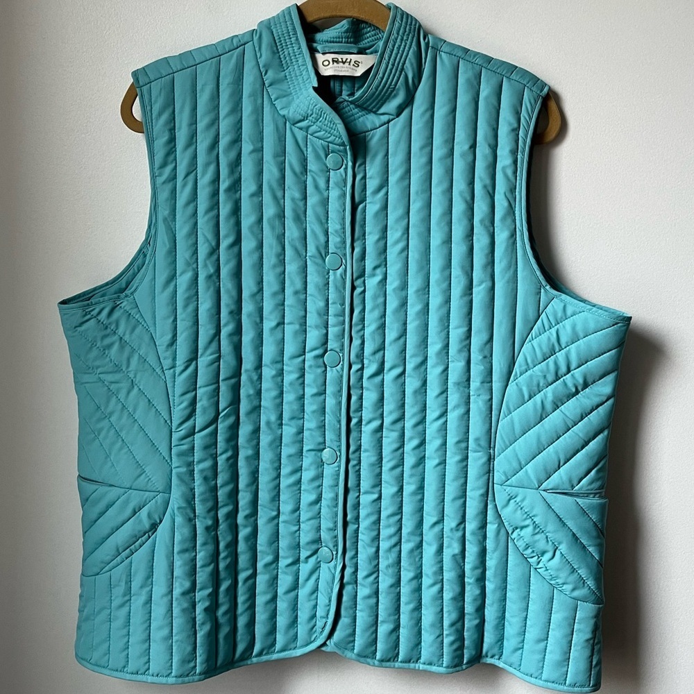 Orvis Womens Size XL Quilted Vest Gilet Pastel Aqua Green Snap Closure Pockets